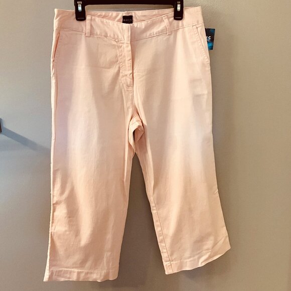 NWT Basic Editions Womens Light Pink Capris Size 12 - Picture 1 of 9